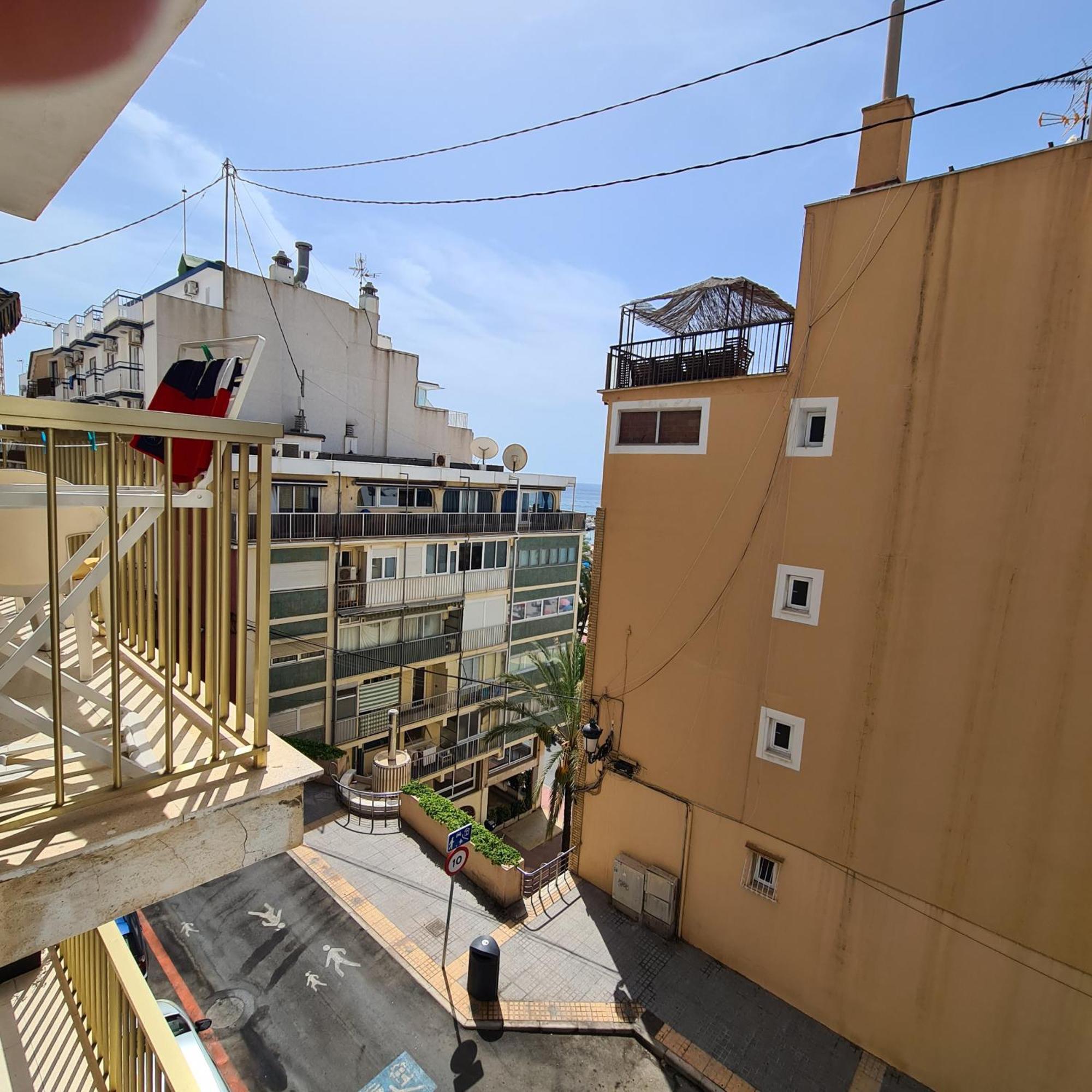 Apartamento Parque Elche If Бенидорм Екстериор снимка